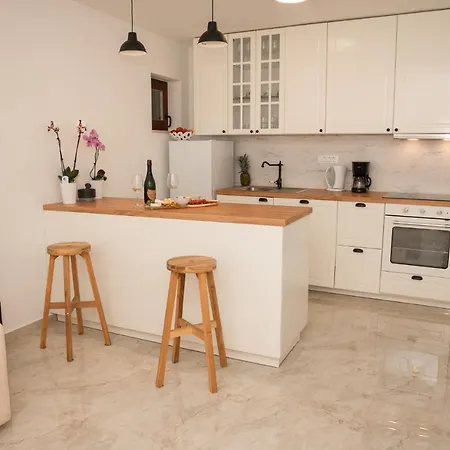 Kuca Za Odmor Kameni Dvori Dom wakacyjny