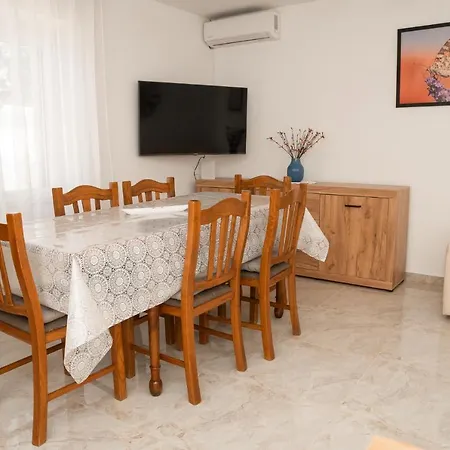 Hébergement de vacances Kuca Za Odmor Kameni Dvori *